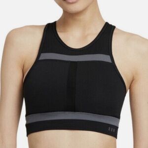 Nike Women’s Dri-fit Swoosh Run Division Sports Bra